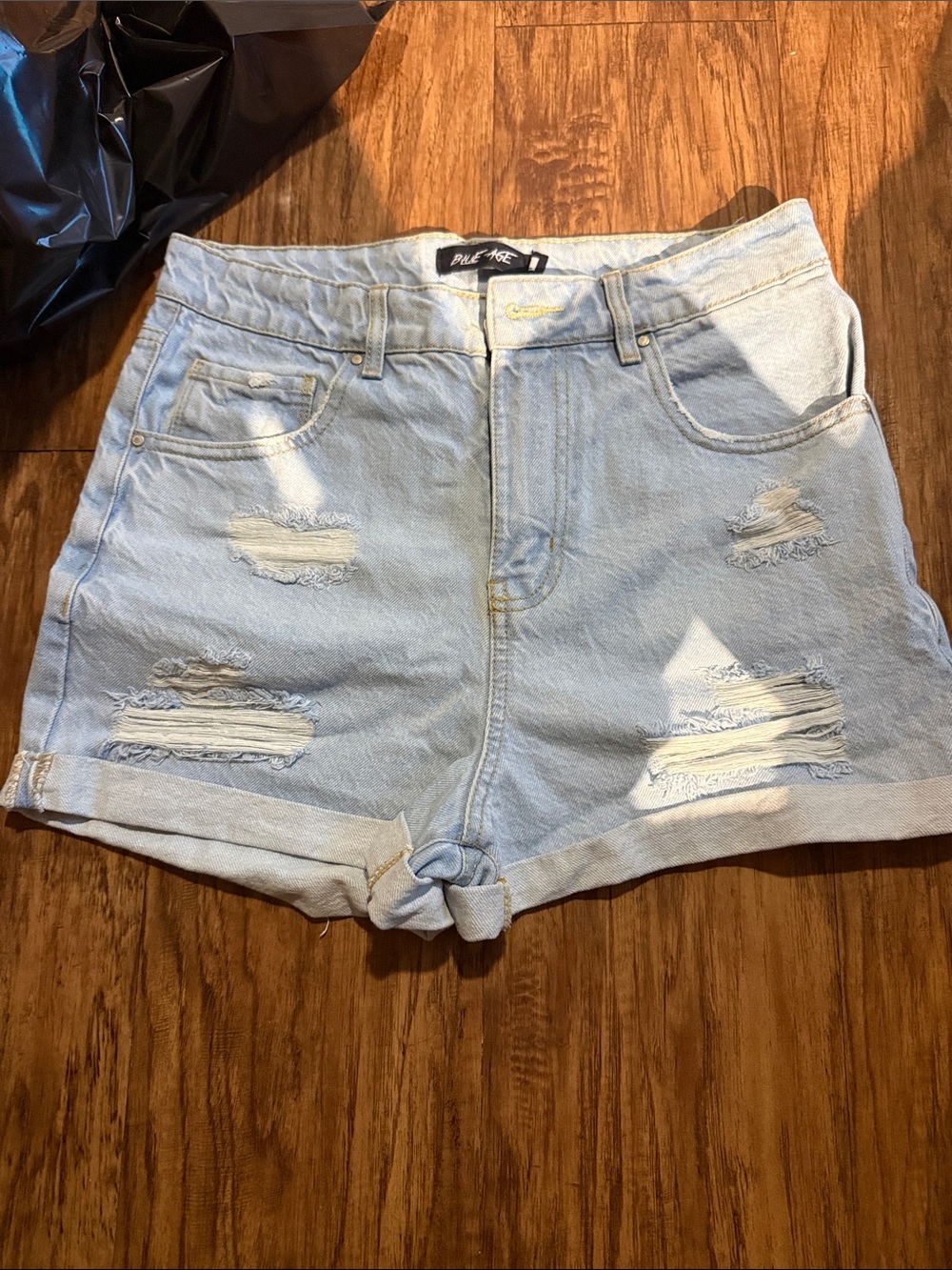 Rue21 Light Blue Distressed Rolled Hem Denim Shorts